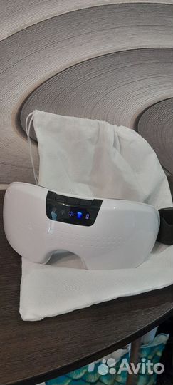 Вибромассажер для глаз