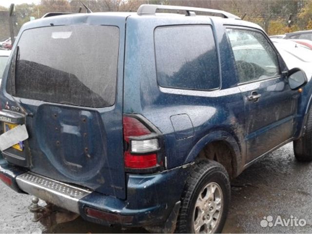 Разбор на запчасти Mitsubishi Pajero / Montero