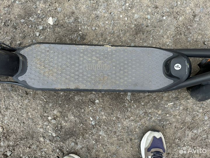 Электро самокат ninebot