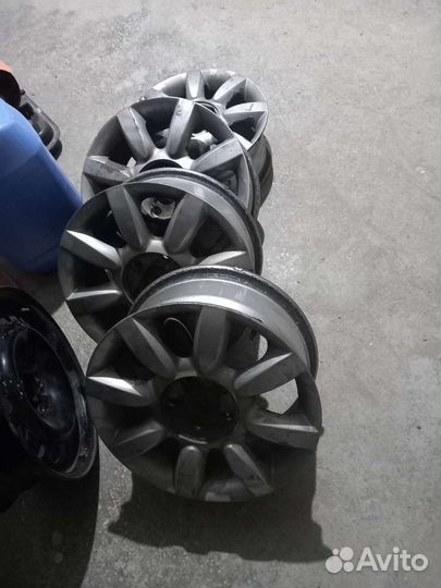 Литые диски r16 5x114.3