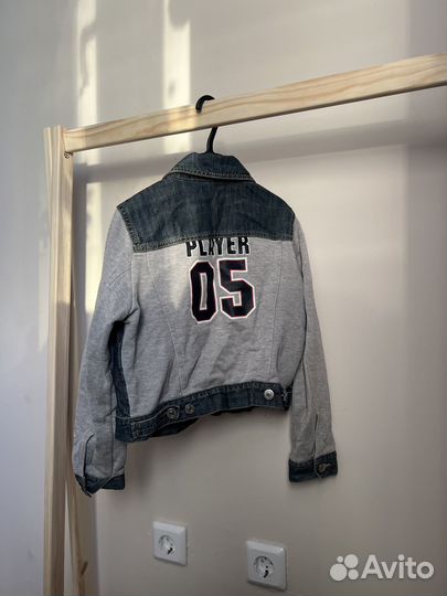 Джинсовая куртка