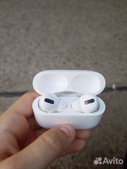 Беспроводные наушники airpods pro