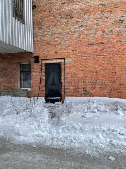 Здание, 2073 м²