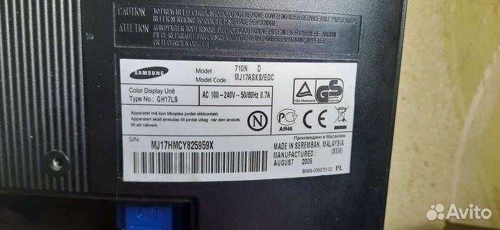 Монитор Samsung 710N для компьютера