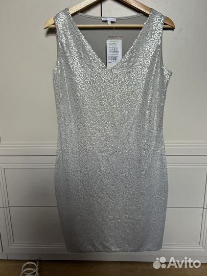 Вечернее платье 44