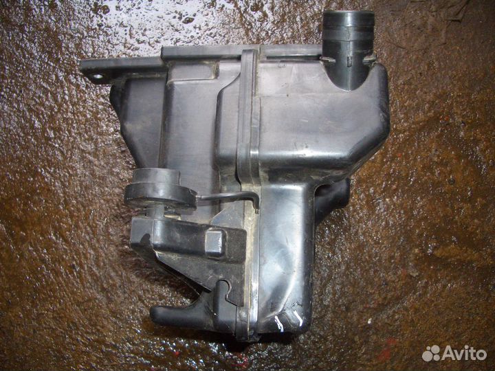 Бачок омывателя лоб. стекла Фольксваген, Шкода