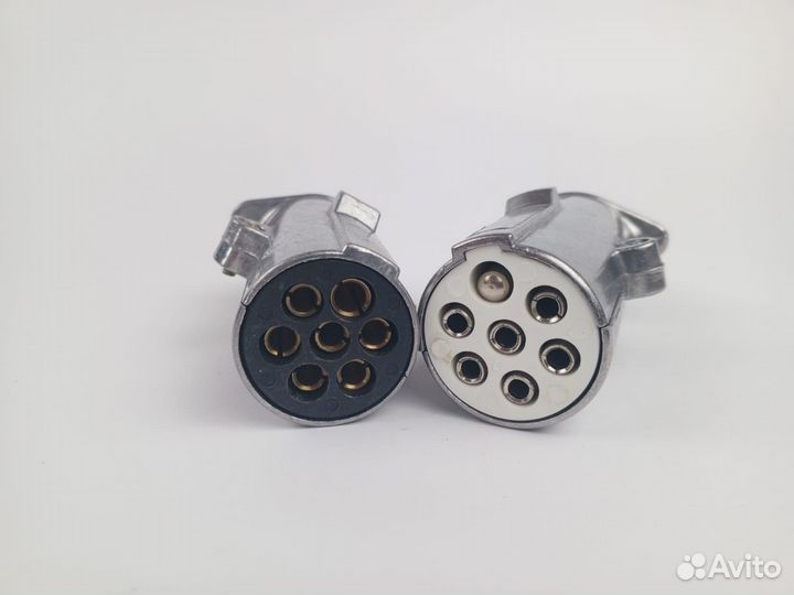 Разъем электрический 24V вилка металл