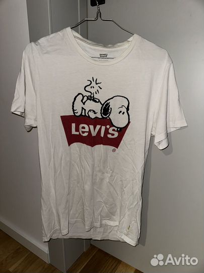 Футболка levis