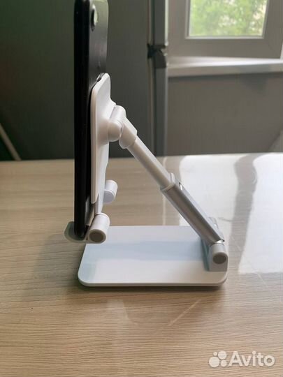 Держатель для телефона / Подставка для телефона на