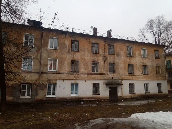 Комната 15,5 м² в 6-к., 2/3 эт.