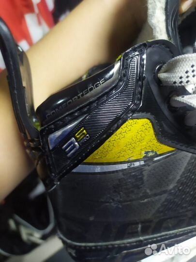 Хоккейные коньки bauer supreme 3 S PRO