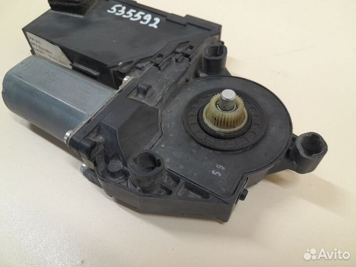 Моторчик стеклоподъемника Volkswagen Touareg 7L 20