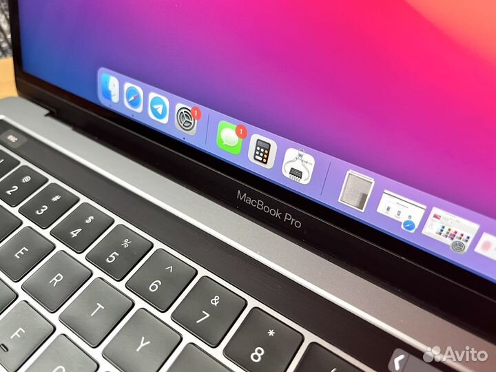 MacBook Pro 13 2019 Touch Bar