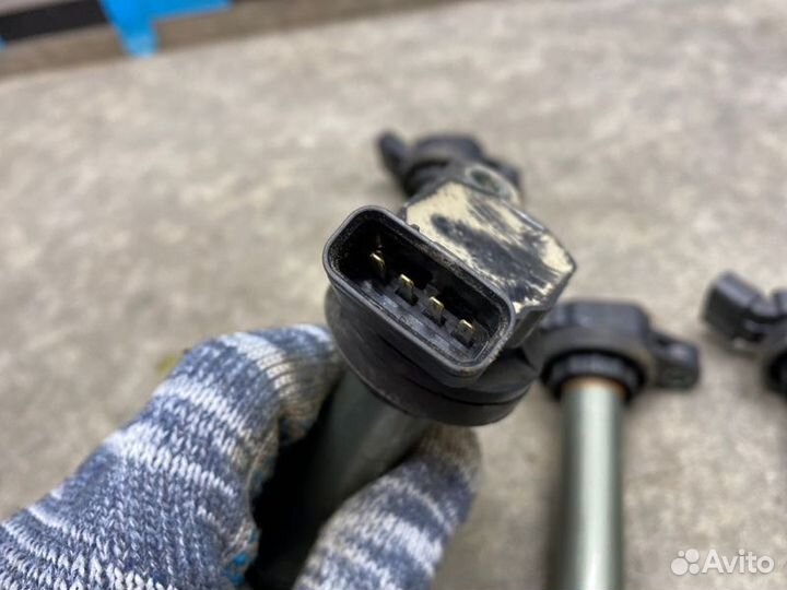 Катушка зажигания Toyota Corolla E140 1.6 1zrfe