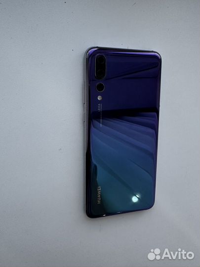 HUAWEI P20 Pro, 6/128 ГБ