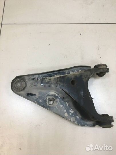 Рычаги подвески передний правый Renault Logan