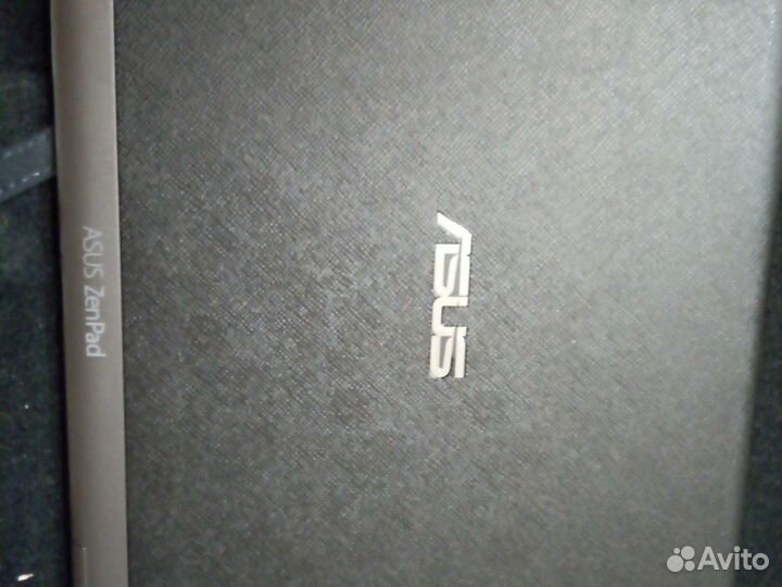Asus. ZenPad