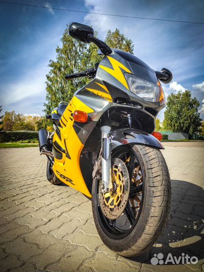 Honda cbr 600 f3