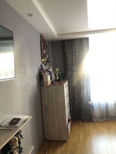 3-к. квартира, 80 м², 1/9 эт.