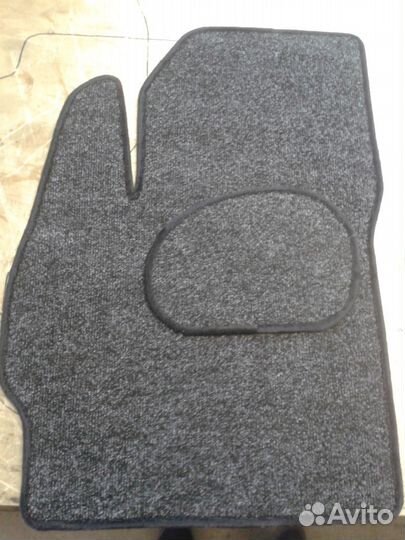 Эксклюзивные автомобильные коврики в Костроме