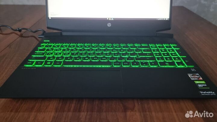HP Pavilion Gaming 15-ec1057ur