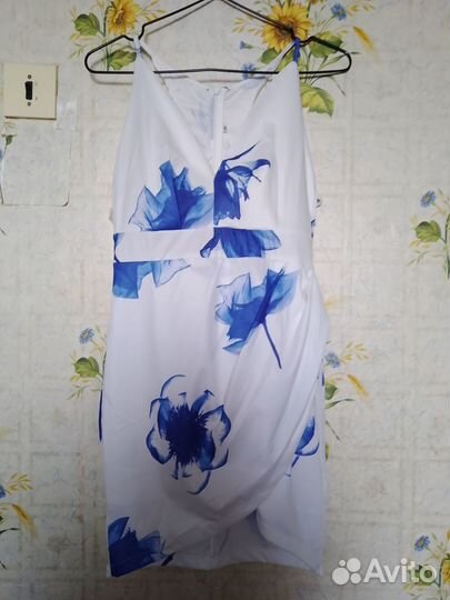 Платья женские разные