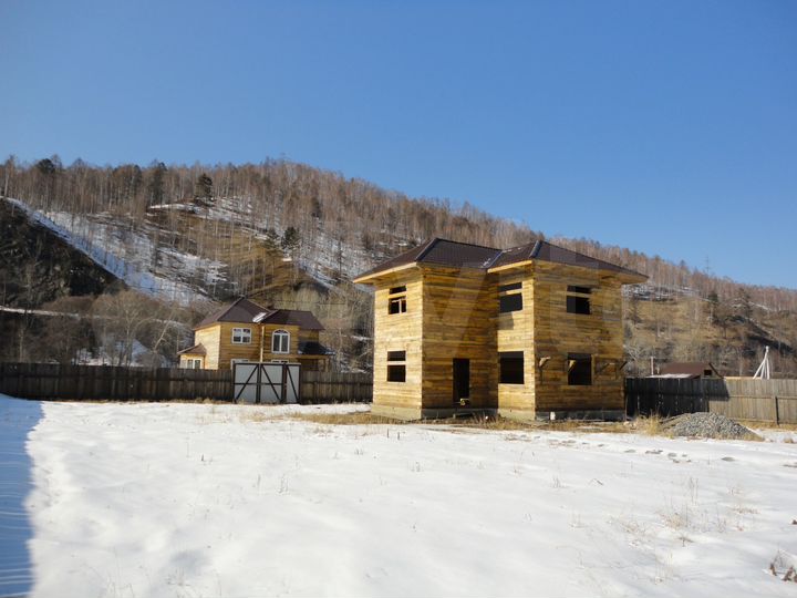 Коттедж 130 м² на участке 12 сот.