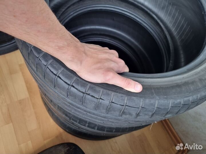 Nokian Tyres Hakka Black 245/45 R19 102Y