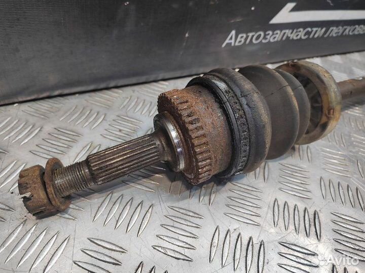 Правый привод Nissan Micra K11E 1.0 CG10 2002