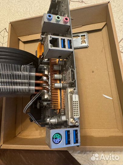 Asrock b150m Pro4V+I5 6500+Corsair 16gb