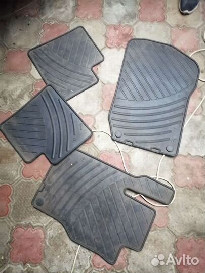 Коврики резиновые mercedes