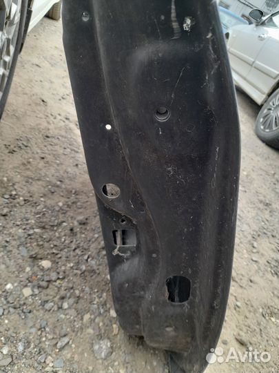 Дверь передняя левая C-MAX 2003-2010