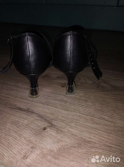 Туфли для бальных танцев