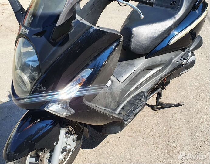 Продаю SYM GTS 250
