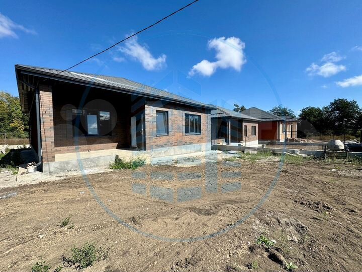 Дом 157,6 м² на участке 4,5 сот.