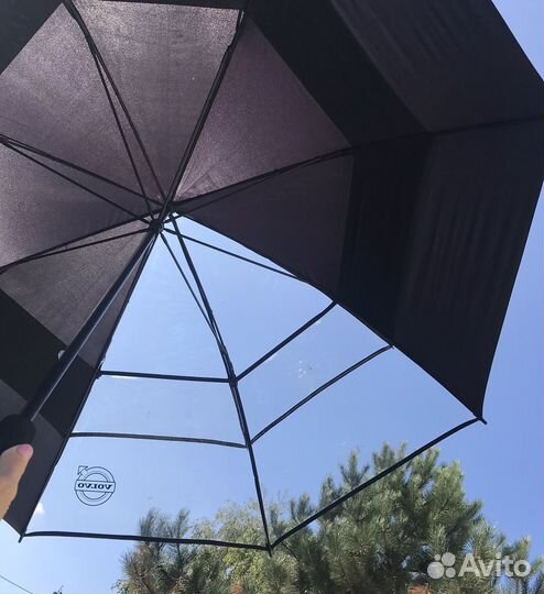 Очень большой зонт volvo
