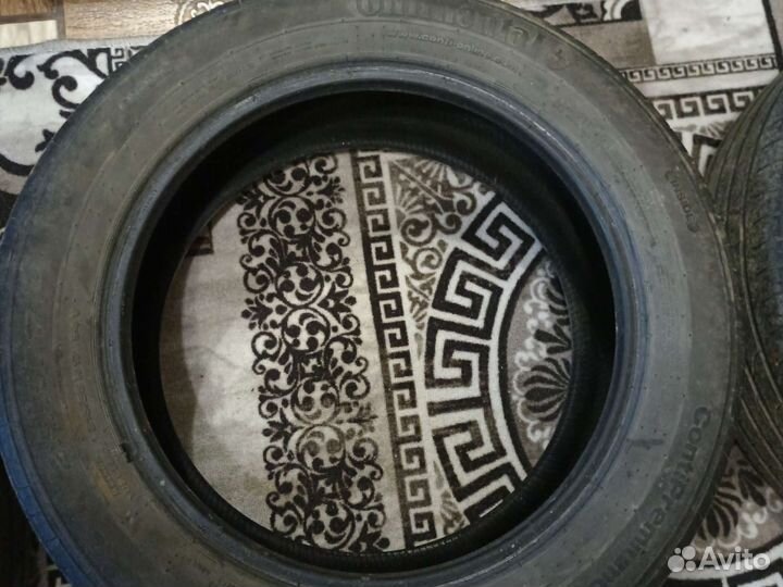 Continental ContiPremiumContact 2 215/55 R17