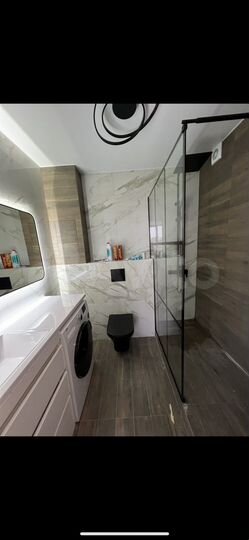 2-к. квартира, 49 м², 8/8 эт.