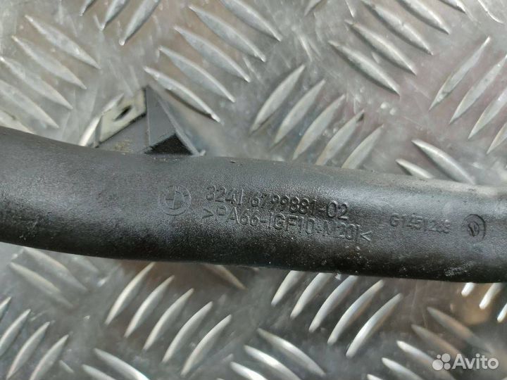 Патрубок (трубопровод, шланг) BMW 7 F01/F02 рест