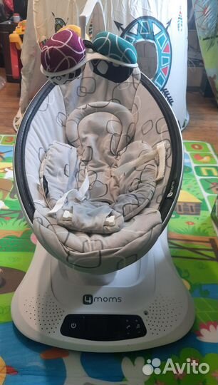 Электронные качели Mamaroo 4moms 4.0