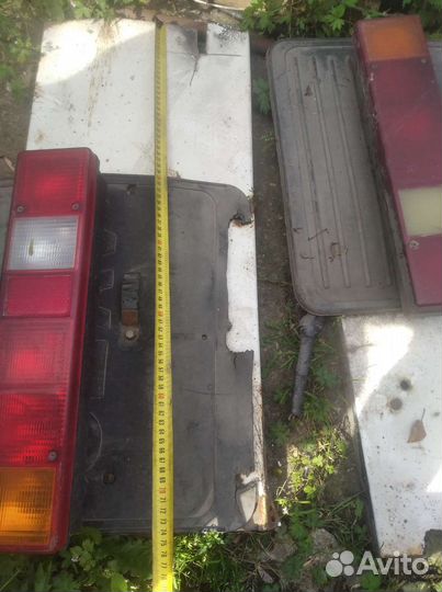 Фонари задние для грузовиков
