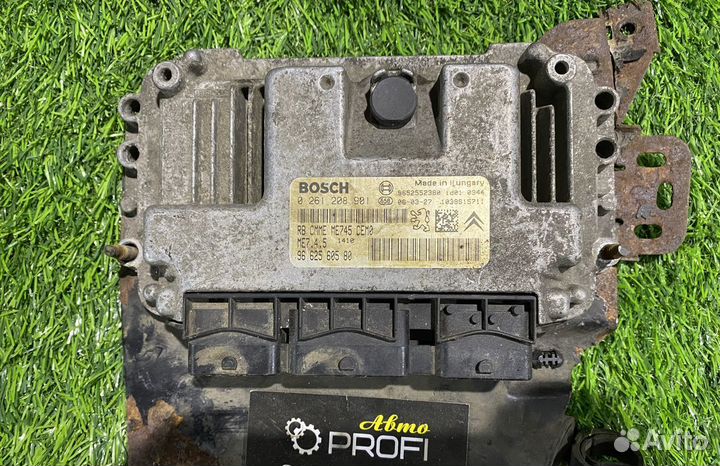 Блок управления двс Peugeot 206