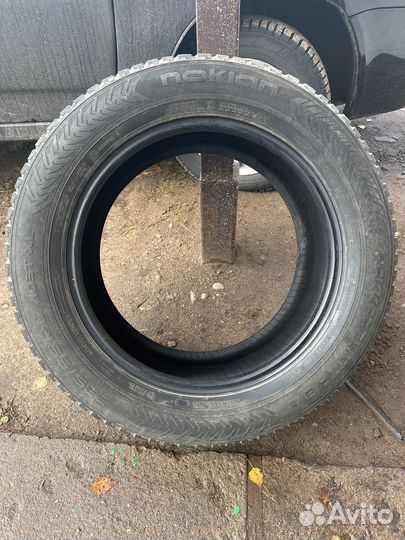 Nokian Tyres Hakkapeliitta 8 235/55 R17 103