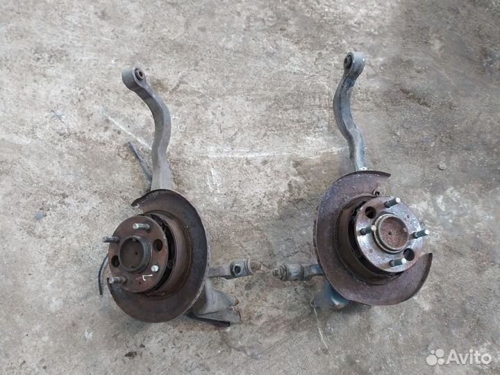 Задний кулак кия маджентис