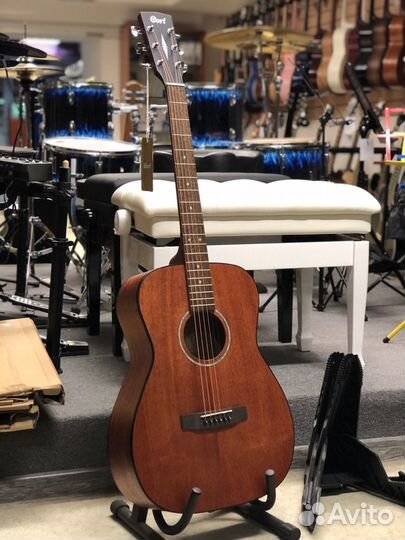 Акустическая гитара Cort AF510M-OP