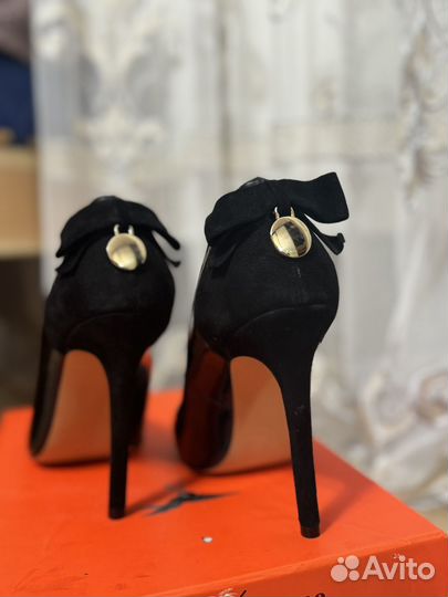 Туфли женские 37 размер новые