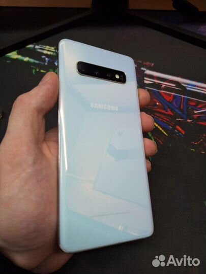 Samsung Galaxy S10, 8/512 ГБ