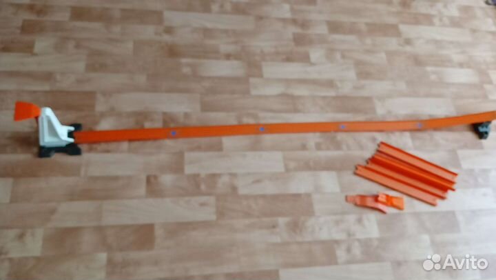 Машинки хот вилс hot wheels и гоночный трек