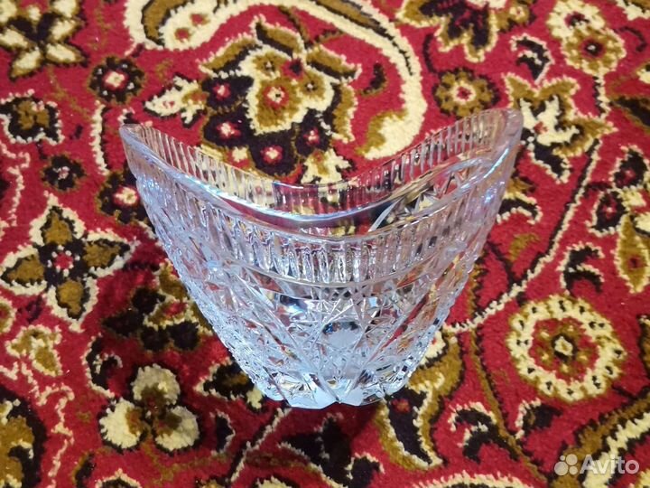 Хрустальная салатница