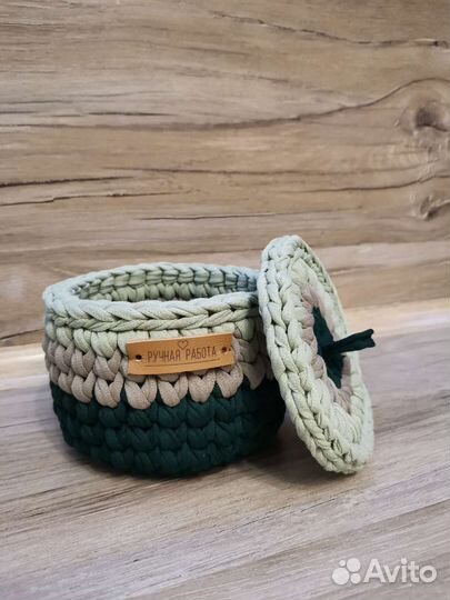Корзина вязаная